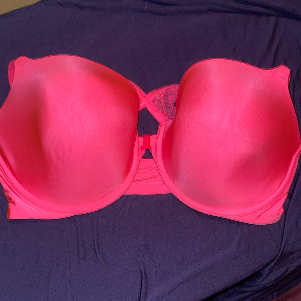 Victoria secret Demi-buste pink bra used size 38DD